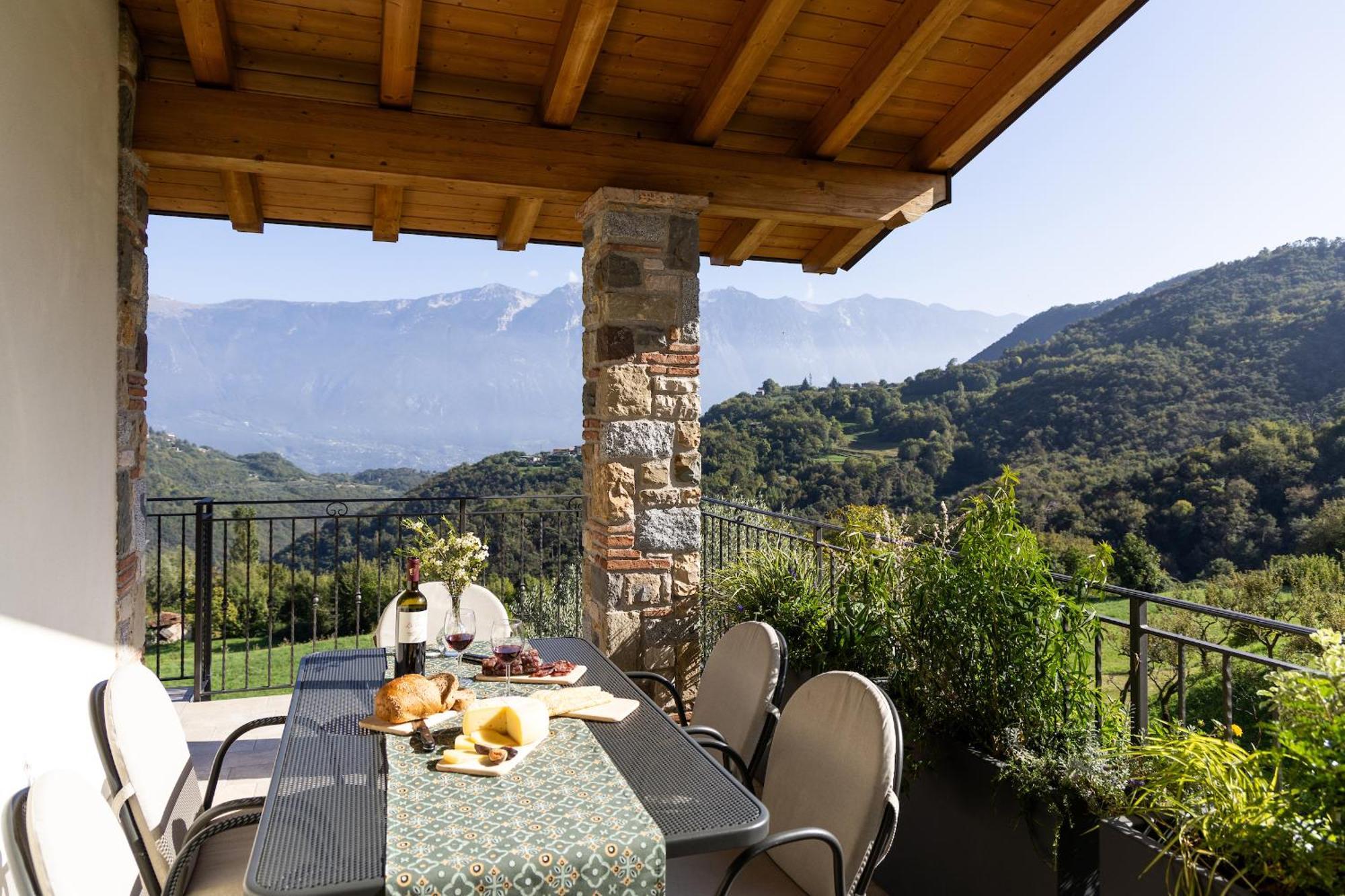 Mos Country House Tremosine Exterior photo